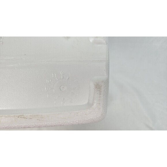 Vintage Coleman Lunch Box Mini Cooler Red & White 5272 - Picture 8 of 13